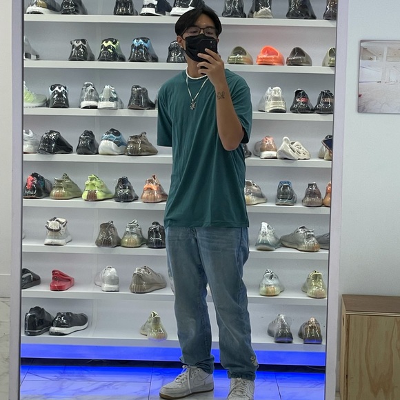 Meet your Posher, Riley - Picture 3 of 4